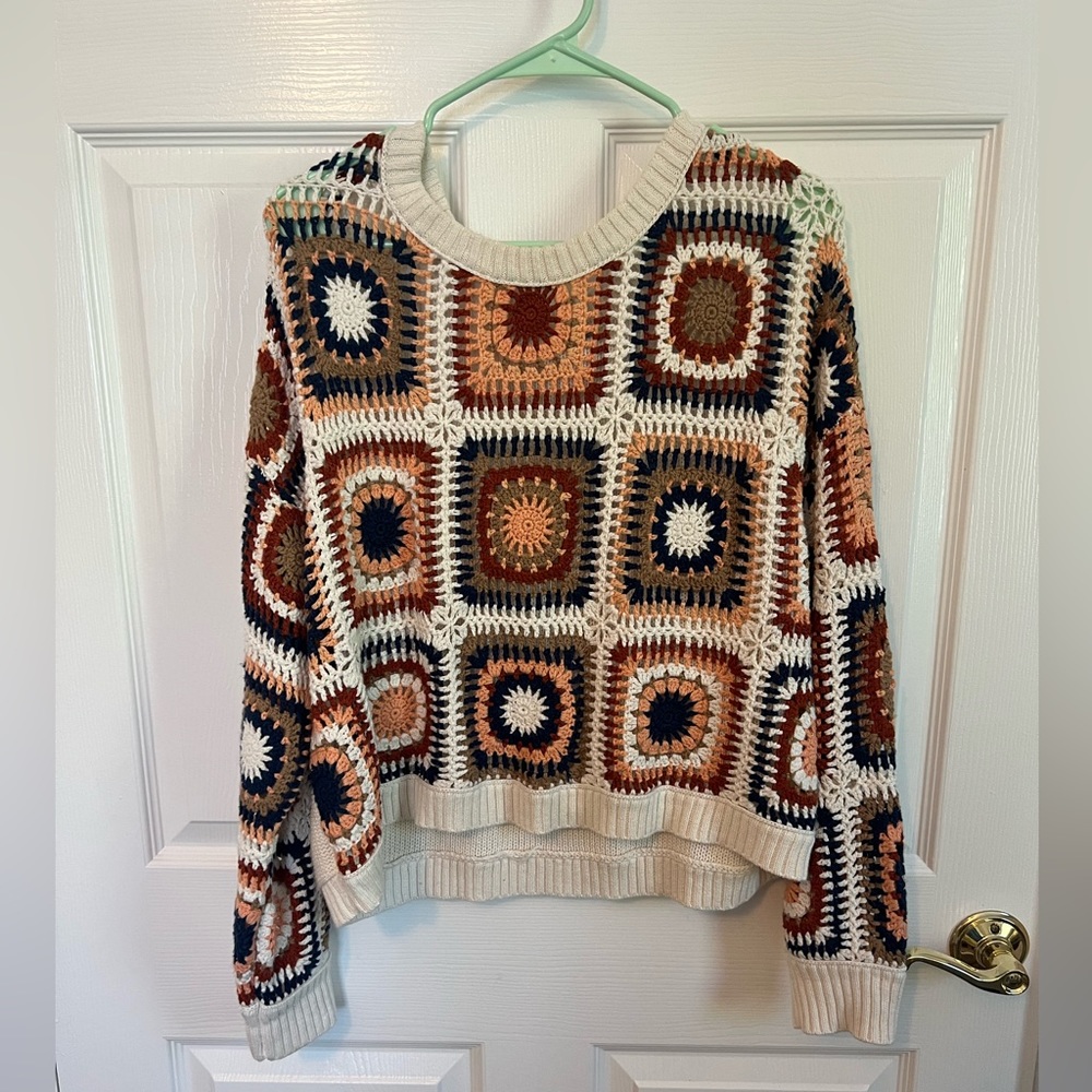 AMERICAN EAGLE CROCHET SWEATER